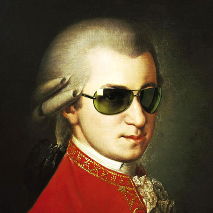 Wolfgang Amadeus Mozart, indossa per burla gli occhiali del Cafone